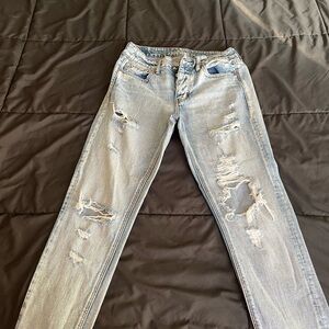 American Eagle Outfitters Light Blue Distressed Skinny Jeans